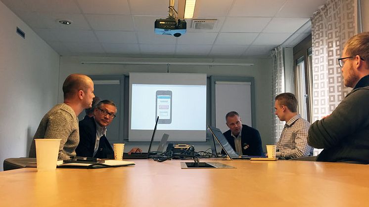 Praktikertjänst med och utvecklar mobilapp för att öka tillgängligheten i vården