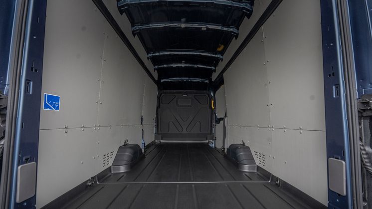 2025 Ford_E-Transit Enhanced Range (6).jpg