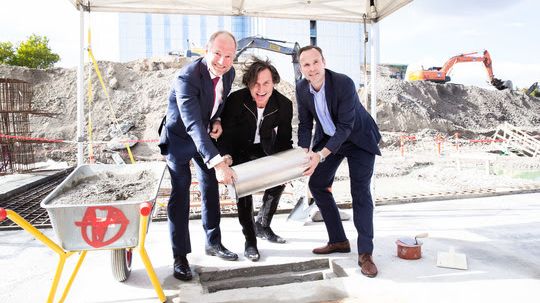 Byggeriet af Nordens største lufthavnshotel officielt sat i gang i CPH