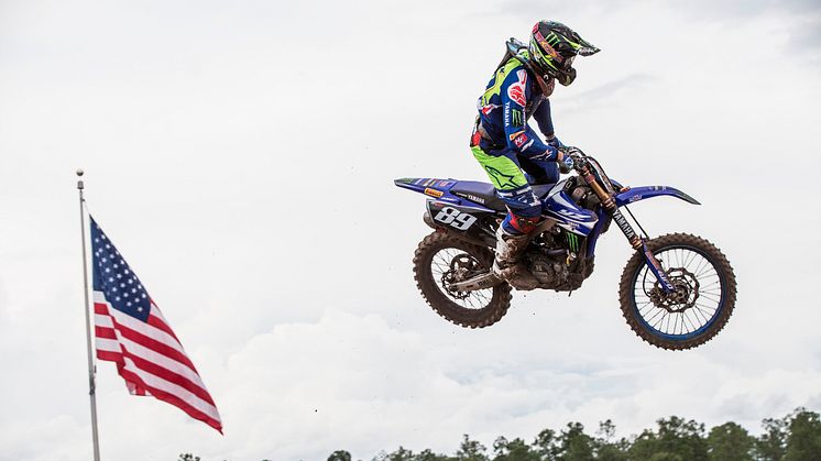総合9位となった＃89 J・ファン・フォルベークとYZ450FM