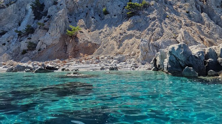 shore-boat-excursion-karpathos-east-coast-greece-tui