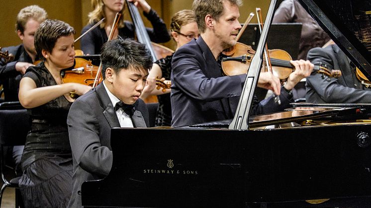 Världspianisten George Li ger konserter i Västernorrlands län
