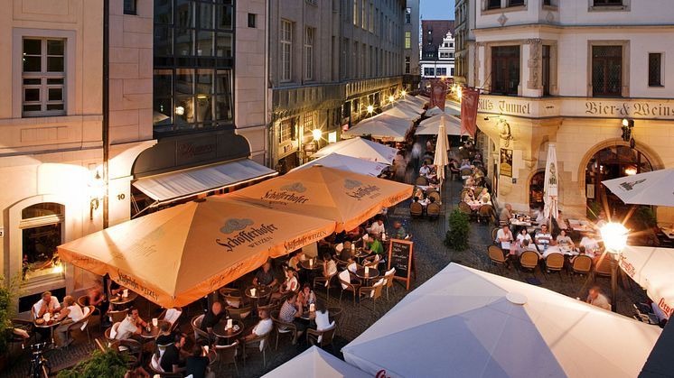 Nachtleben im Barfußgässchen in Leipzig - Foto: Michael Bader