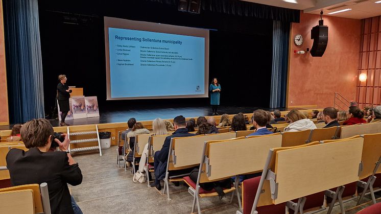 EUs utbildningschefer besökte Sollentunas skolor