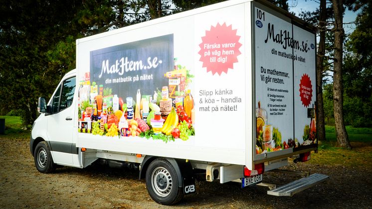Mathems nya Mercedes Sprinters först i landet med avgasfri kyla.