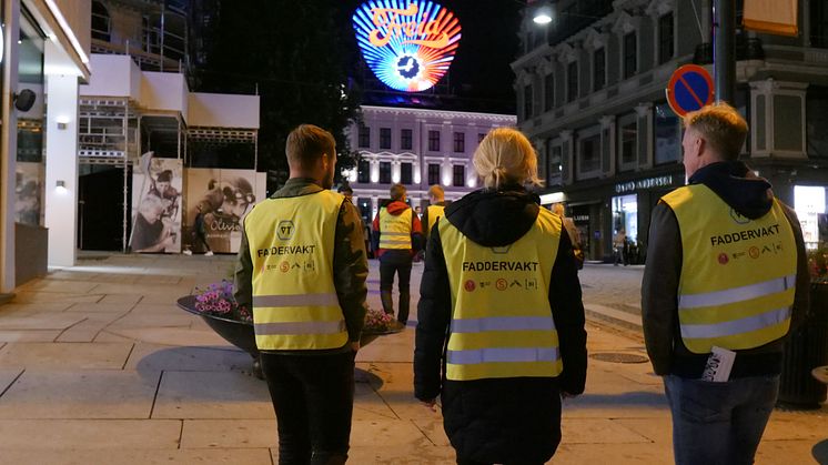 Fredag 20. og lørdag 21. august er faddervakter ute i sentrumsgatene fra kl. 22-04, for å være til stede for studentene i Oslonatten. Bildet er fra Faddervakten i 2019.