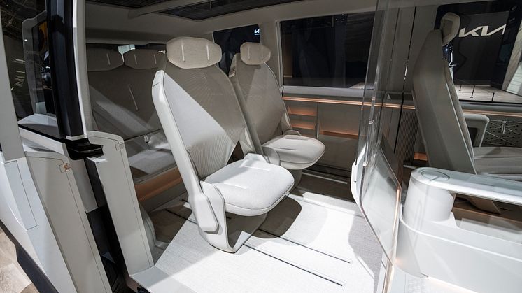 kia-pbv-pv5-iaa-24-interior-highres003.jpg