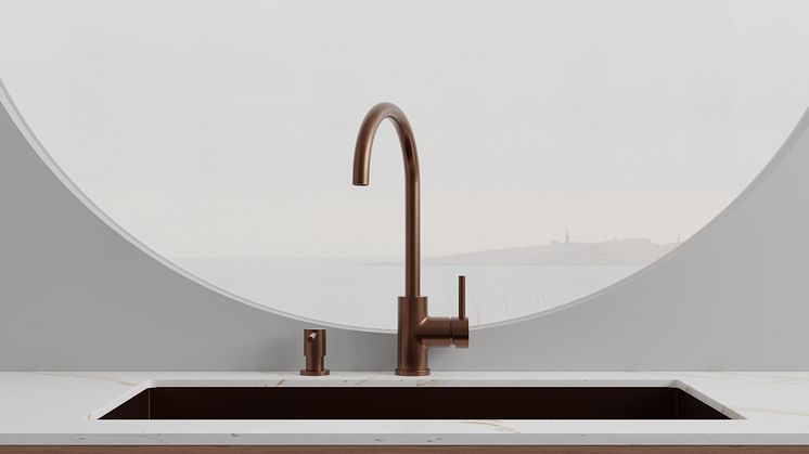 Primy Köksblandare Steel Curve Amber 30002 & Primy Tvålpump Steel Clean Dispenser Amber 35002