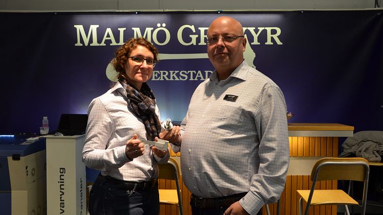 Petra Guvek och Jonas Ekström från Malmö Gravyr.