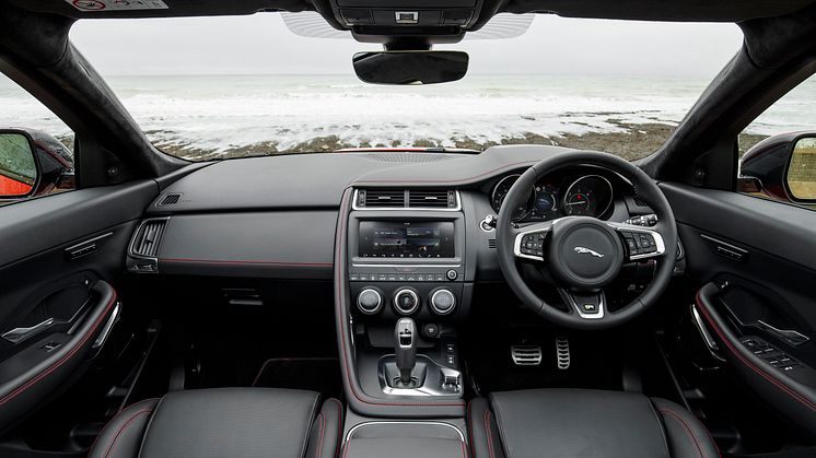 jaguar E-PACE interiør
