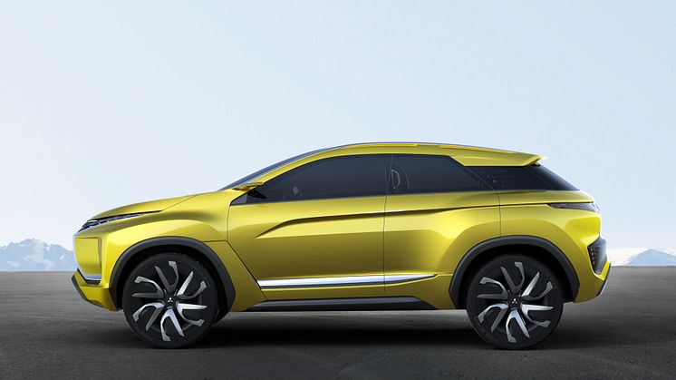 TMS 2015 Concept eX - ny elektrisk kompakt SUV