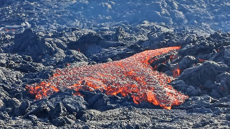 Lava breakout from thick lava pile near Sundhnúkur vent in April 2024.