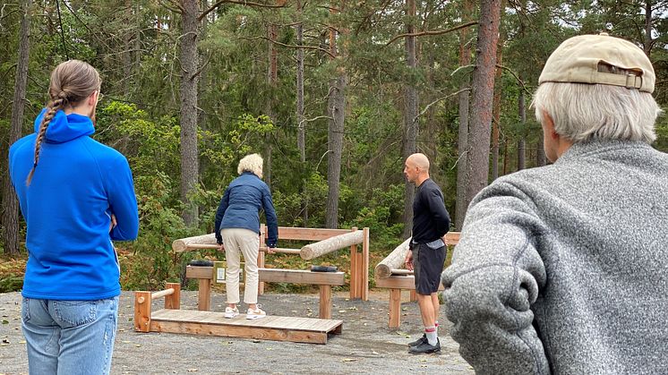 För några veckor sedan arrangerade kommunen utegymsaktiviteter för äldre och personer med funktionsnedsättningar. Nästa steg är en mässa den 5 oktober.