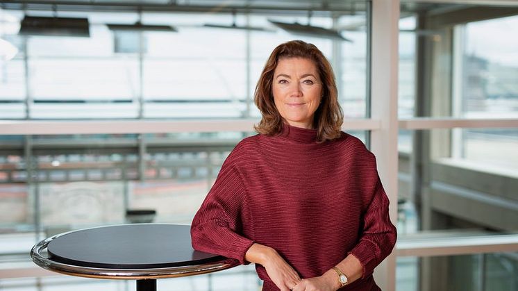 – Av erfaring vet vi at det går i bølger og vi venter på en økonomisk smell nå, sier Kristin Skogen Lund, CEO i Schibsted.