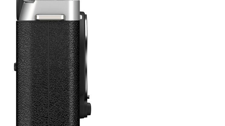 X-E4_sideGrip_silver