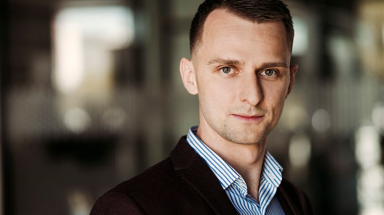 Kamil Kudłacz stärker upp BoKloks solcellssatsning i ett halvår.