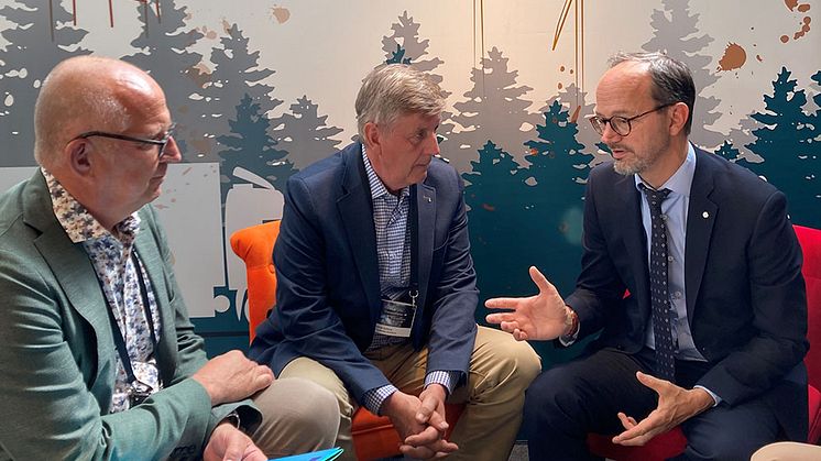 På bild Thord Andersson, Bengt Sjöberg och Tomas Eneroth