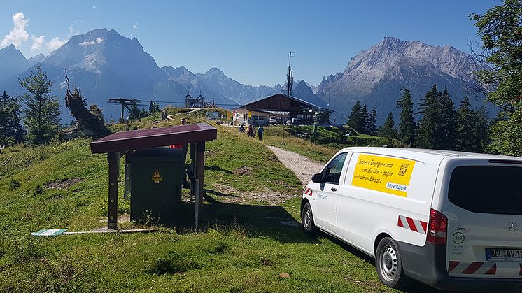 Die Bayernwerk Netz hat den Netzausbau in der Region Freilassing vorgestellt. Das Unternehmen investiert in diesem Jahr 30 Millionen in das regionale Stromnetz.