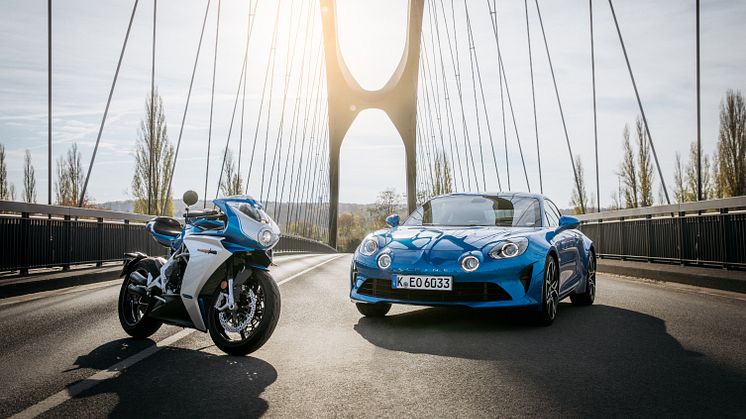 Alpine+x+MVA-26
