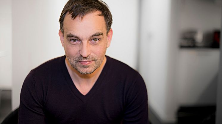 -Det pleier å være faresignaler en god stund før det går gærent. Det gjelder å fange de opp tidlig nok, sier Fabian Falch i Xsale. Med Creditsafe integrert i Xsale, har du rask kredittsjekk med mulighet for kundeovervåking i ett og samme system.