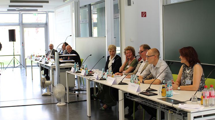 „Dual studiert – Erfolg in der Region“ – Auftaktveranstaltung zum Ausbau dualer Studienangebote im Land Brandenburg