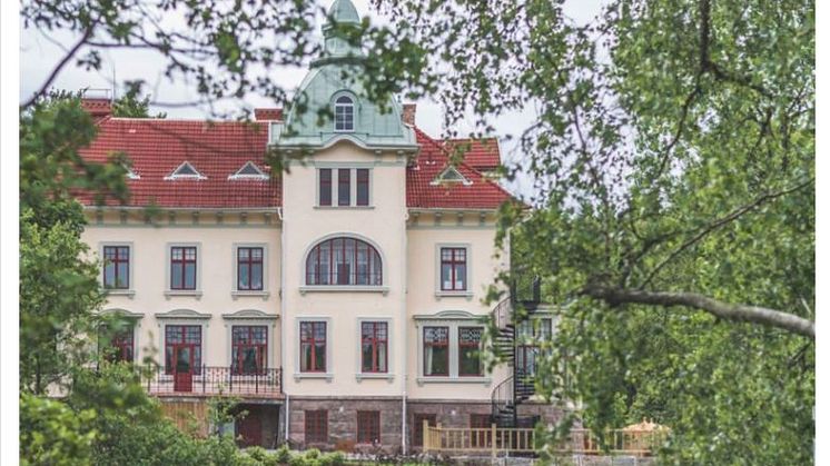 Familjen Ståhl Invest i Ulrichehamn årsredovisning 2019