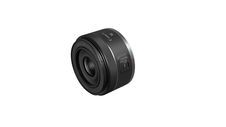 Canon RF 16mm F2.8 STM. Ett av två nya, lätta och kompakta RF-objektiv som lanseras idag. 
