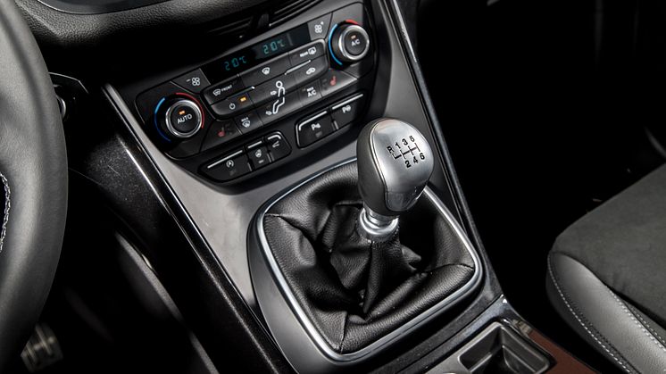 ST-Line_Kuga_059