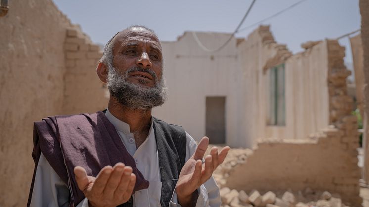 ﻿Översvämningarna i Pakistan har intensifierats under de senaste dagarna. Konsekvenserna av översvämningarna har påverkat liv och försörjningen negativt för hundratusentals människor över hela Pakistan.