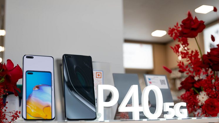 Huawei Servicebuk_1.jpg