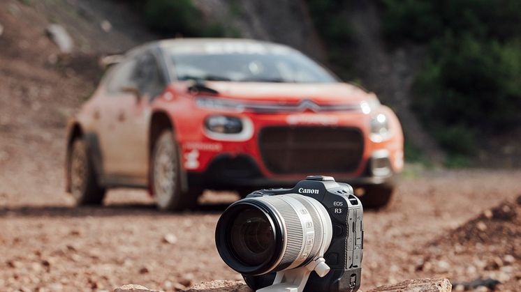 Canon EOS R3