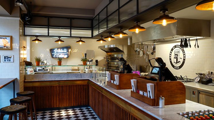 L'Osteria Piccola - Hier gibt's die "Beste beste Pizza & Pasta d'amore" zum Mitnehmen