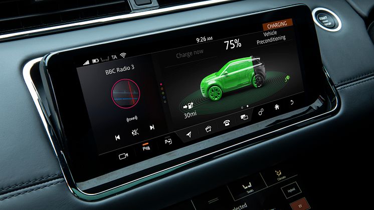 RR_EVOQ_PHEV_220420_18