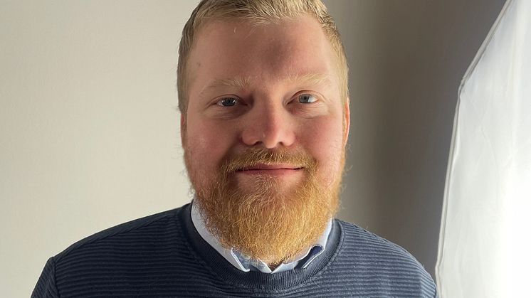 Daniel T-2