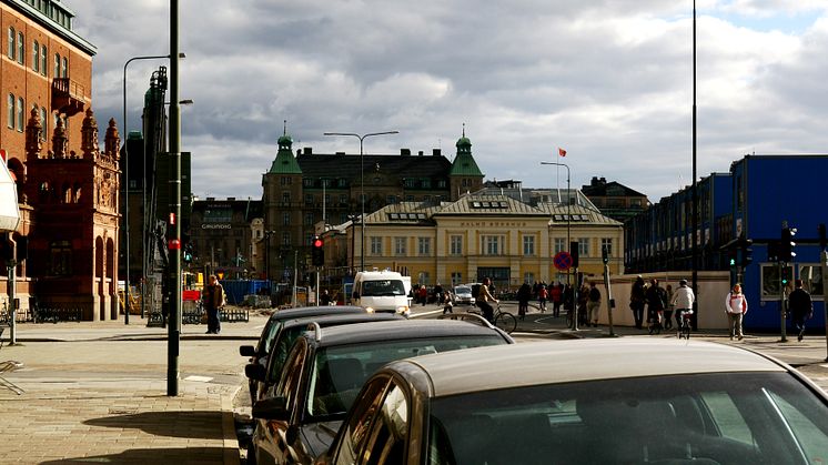 Ytorna i staden kan användas till roligare ändamål än parkering.