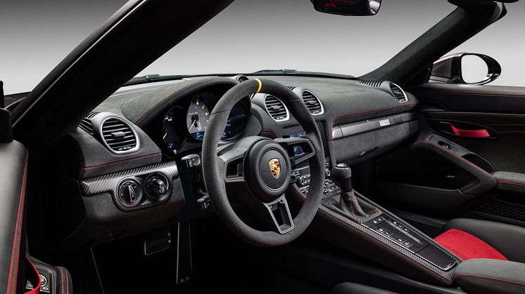 RG0009_718_Spyder_interior_Lenkrad_1