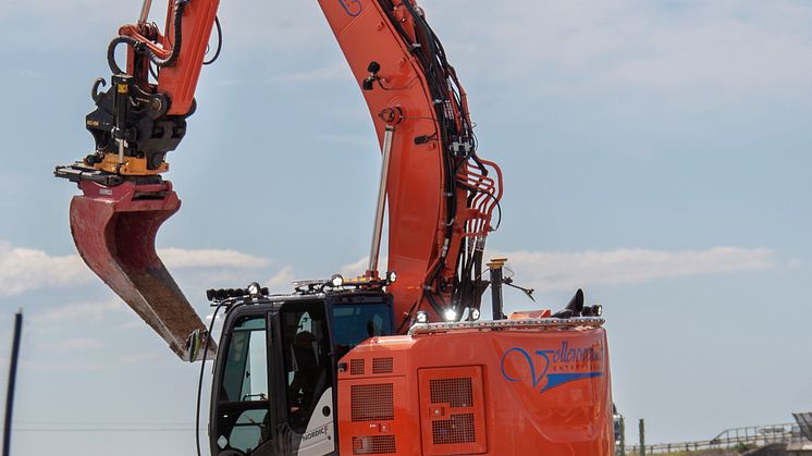 Delvator_Hitachi_Vollenweider