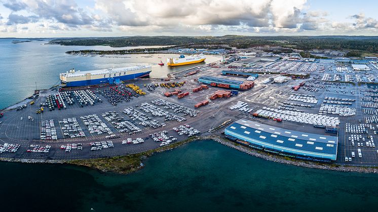 Isuzu Sverige väljer Wallhamn