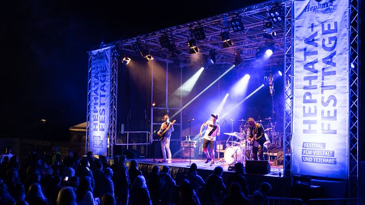 Live-Musik-Spektakel bei den Hephata-Festtagen 2019: Aufgrund der Corona-Pandemie sind solche Bilder in diesem Jahr nicht denkbar.