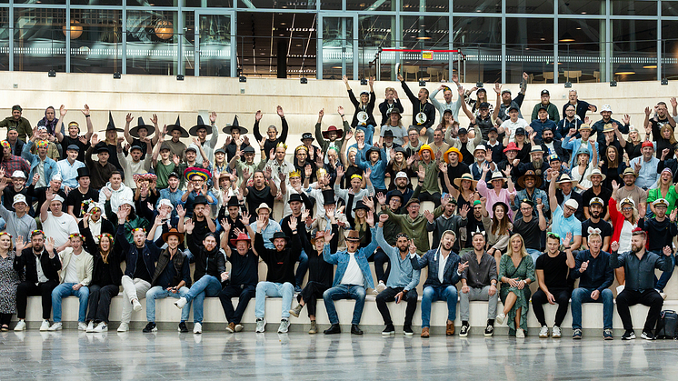 Foto från RO-Gruppens kickoff hösten 2023. En av flera aktiviteter vi genomför tillsammans med alla medarbetare för att stärka vår gemenskap och företagskultur.