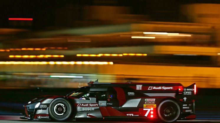 WEC Prologue 2016 - Audi R18 (2016) #7 (Audi Sport Team Joest), Marcel Fässler, André Lotterer, Benoît Tréluyer
