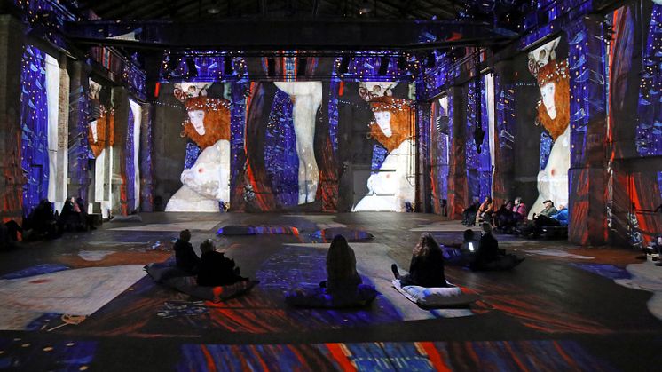 Blick in die Ausstellung "Gustav Klimt. The Gold Experience" im Kunstkraftwerk Leipzig