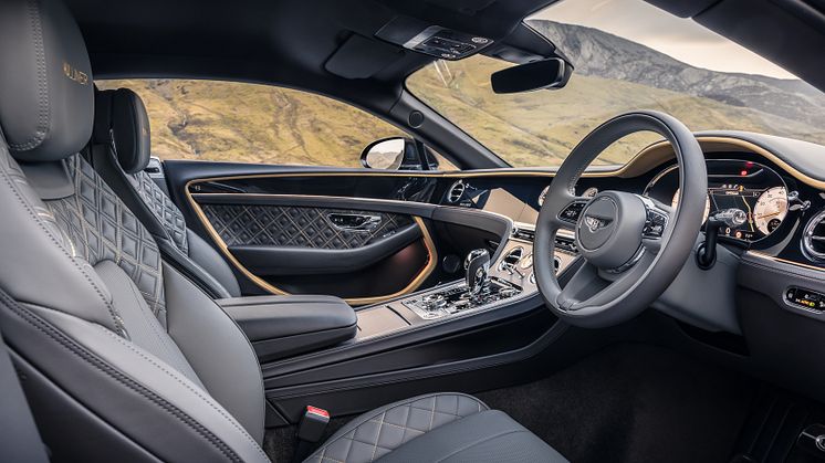 Continental GT Mulliner Blackline Specification - 6.jpg