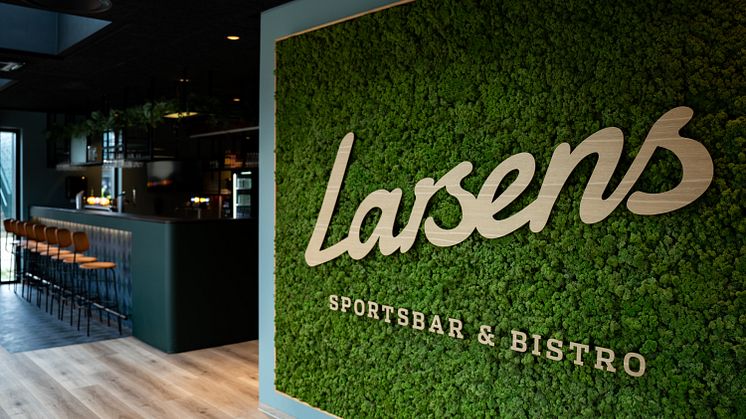 Larsens Sportsbar & Bistro_Restaurant (12)