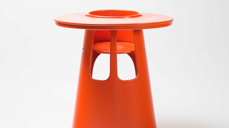Stig Lönngren and Lars Larsson, Barnstol/Highchair “HI 56,” 1963. Photo credit: Linn Ahlgren/Nationalmuseum.