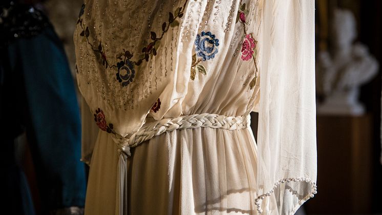 Klänning buren av Cora Crawley, grevinna av Grantham