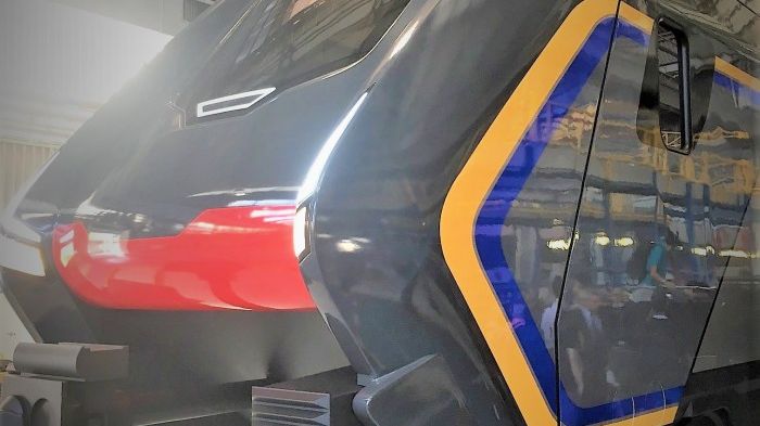 Caratteristiche tecniche, altamente innovative, del nuovo treno soprattutto in termini di sicurezza, accessibilità e comfort