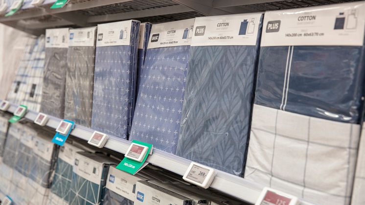 Alte Umverpackung aus Plastik, Preise in DKK