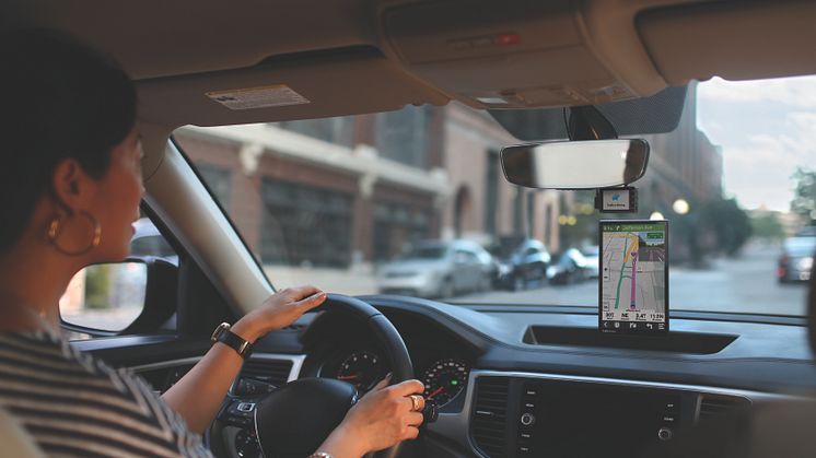 Nye Garmin DriveSmart GPS-navigatorer bringer enkelhed til den åbne vej med større skærme