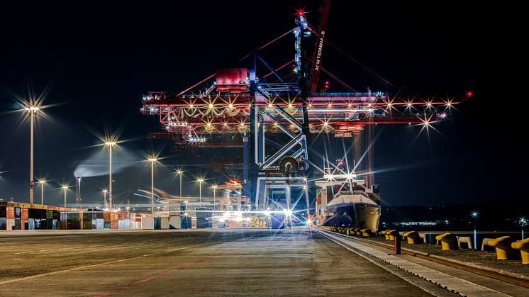 Under julveckan slår APM Terminals rekord i antal lastade och lossade containrar under hela 2019.